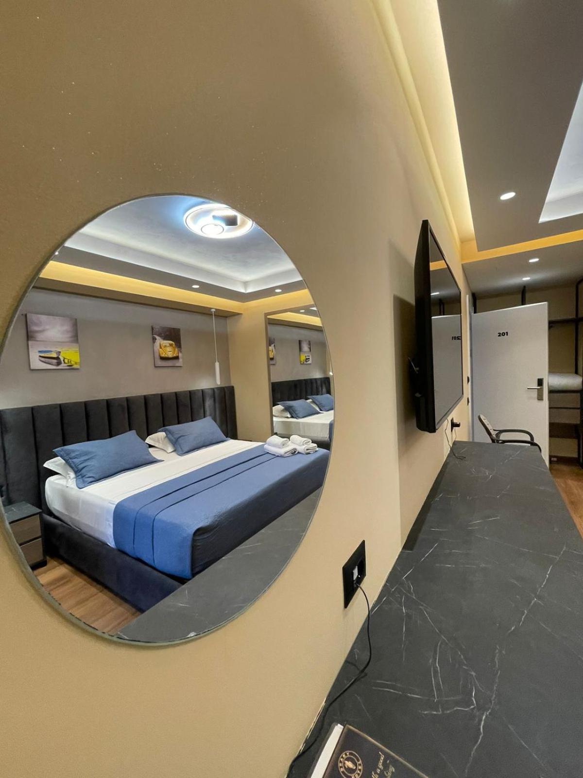 Peaky Hotel Durrës Eksteriør bilde