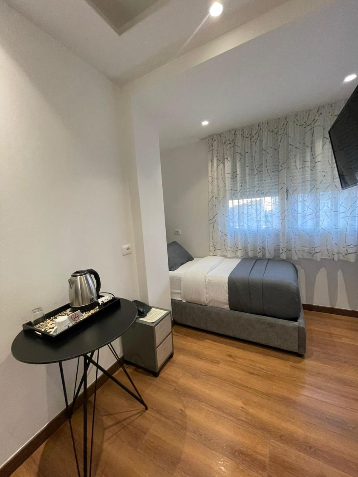 Peaky Hotel Durrës Eksteriør bilde