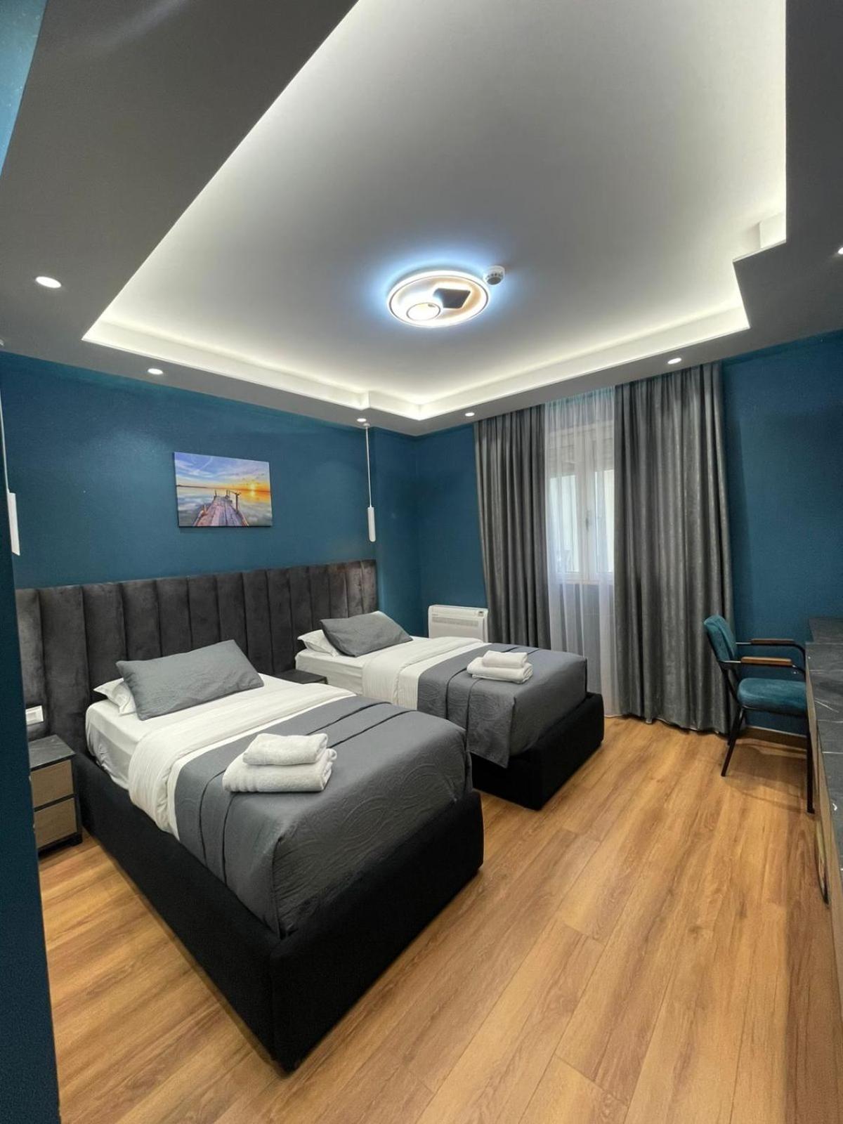 Peaky Hotel Durrës Eksteriør bilde