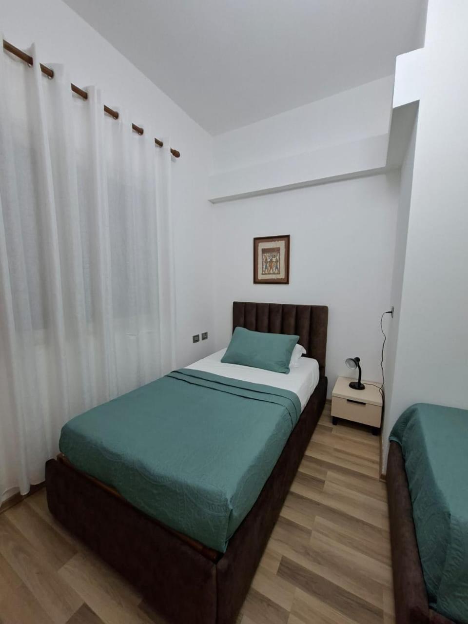 Peaky Hotel Durrës Eksteriør bilde